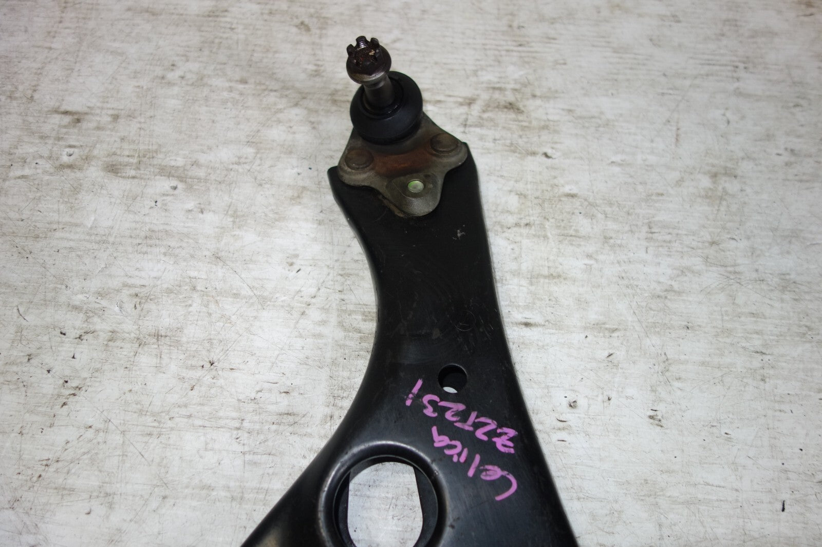 JDM 2000-2005 TOYOTA CELICA OEM FRONT LOWER CONTROL ARM LEFT SIDE GT GT-S ZZT231
