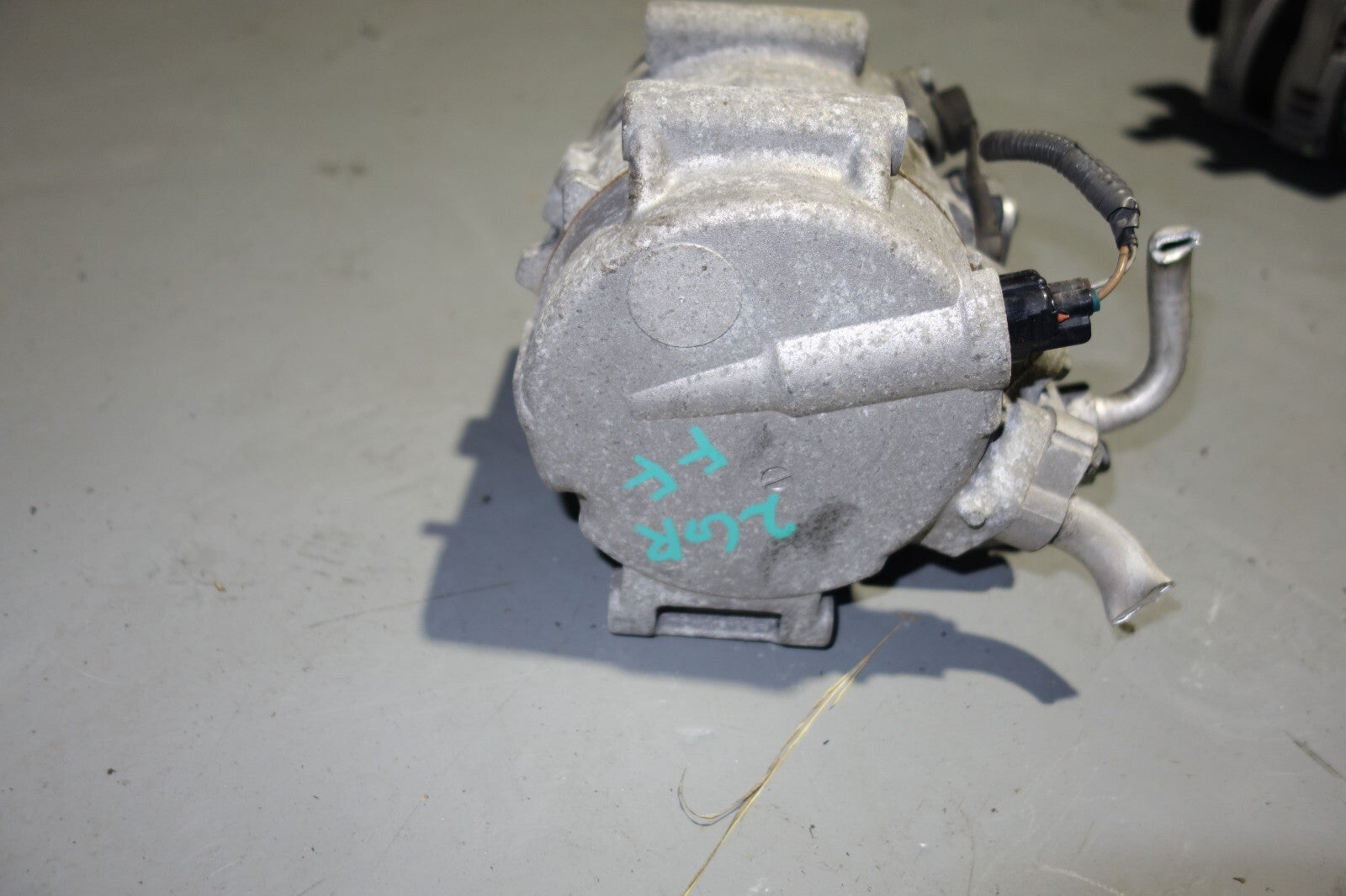 JDM TOYOTA /LEXUS 2GR FE V6 3.5L USED AC COMPRESSOR OEM 447260-1151