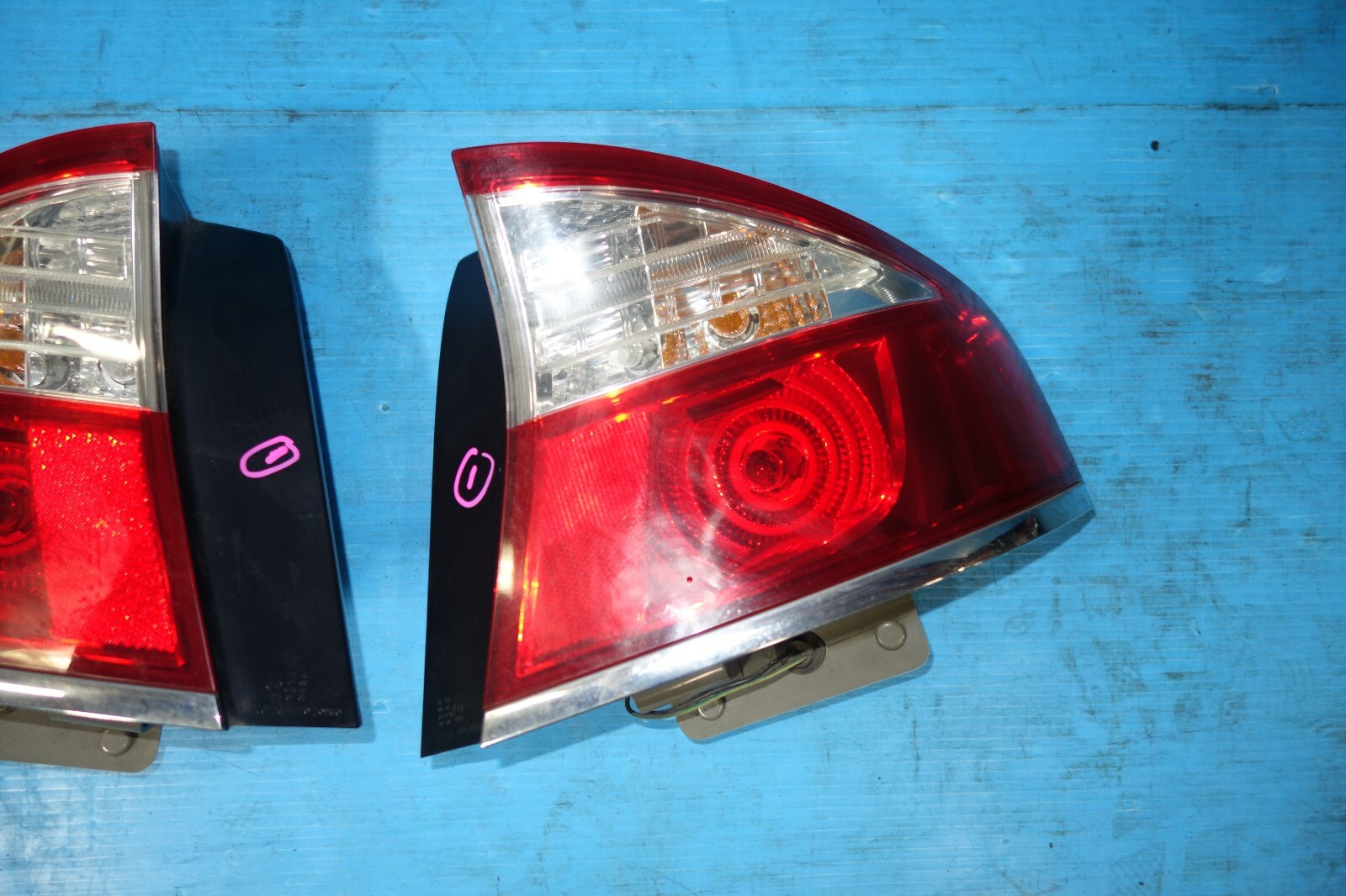 JDM Subaru Legacy BL5 BL Sedan Tail Lights Lamps Late Model 2008-2009
