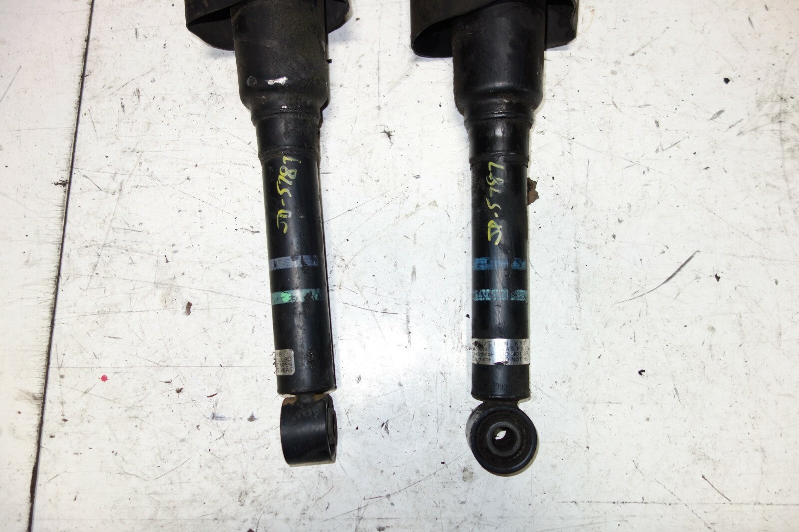 JDM Lexus LS430 Rear Air Shock Strut Absorber Left & Right 2004 2005 2006