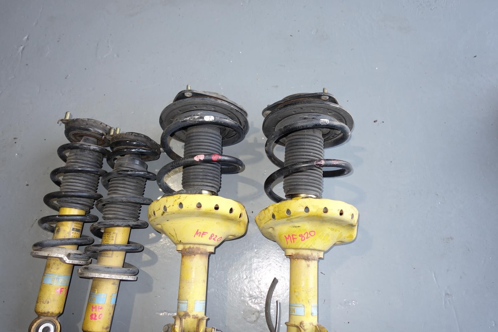 JDM SUBARU LEGACY BILSTEIN SPEC-B SHOCKS FRONT & REAR STRUTS COIL 05-2009 MF-820