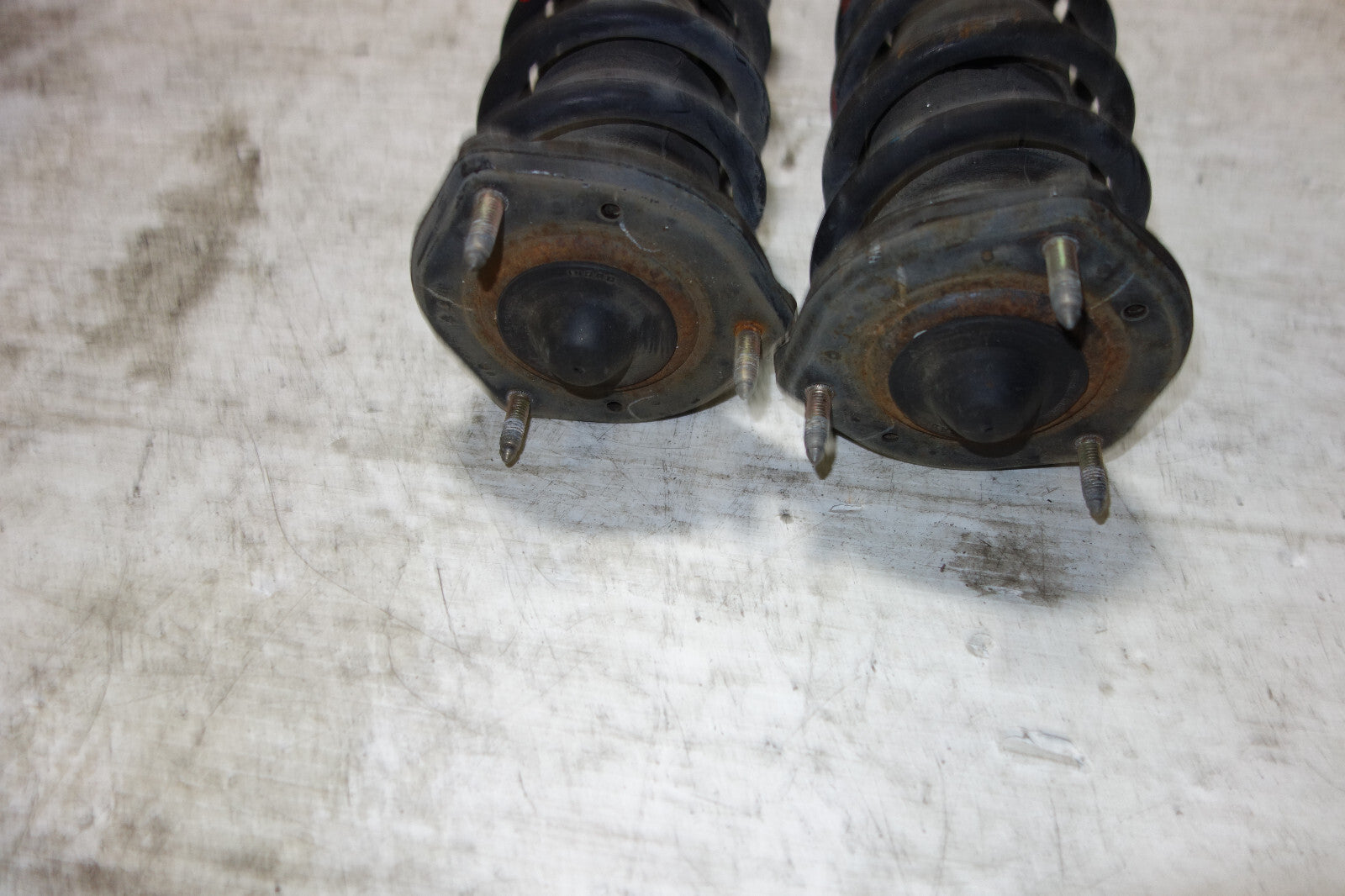 JDM Lexus is300 Altezza Front Shocks Struts Springs 2001-2005 SXE10 OEM