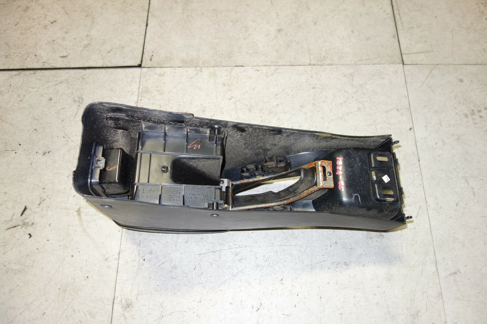 JDM Acura Integra Arm Rest Console DC2 RHD 1994-2001