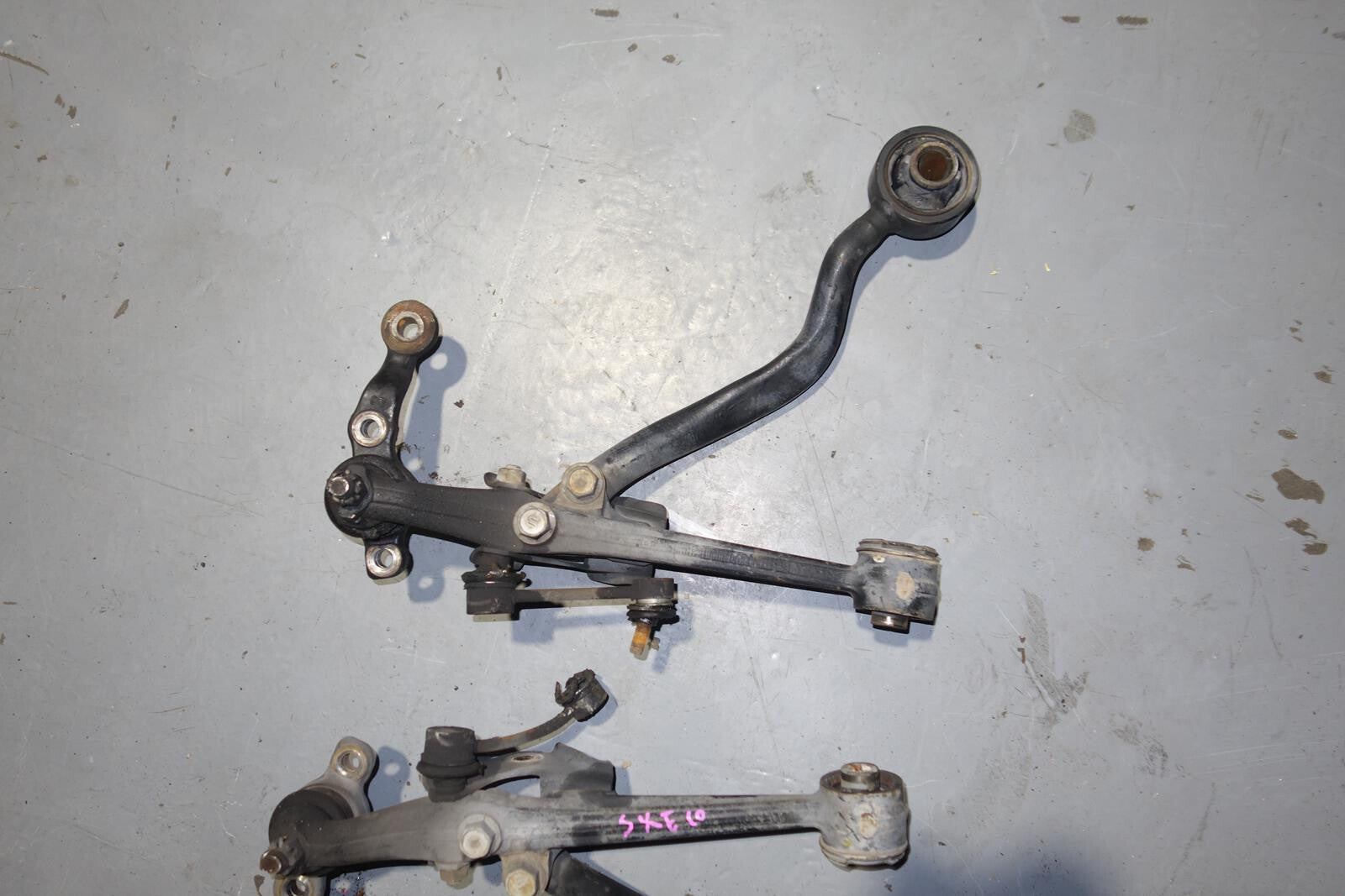 JDM Lexus IS300 Altezza Front Lower Control Arms Ball Joints 2001-2005 SXE10 OEM