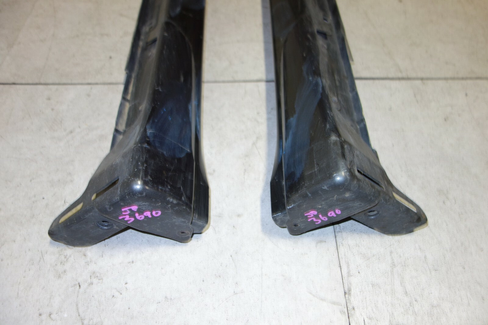 JDM Subaru Legacy Side Skirts Rocker Panels Pair Spats 2005-2009 Made In Japan