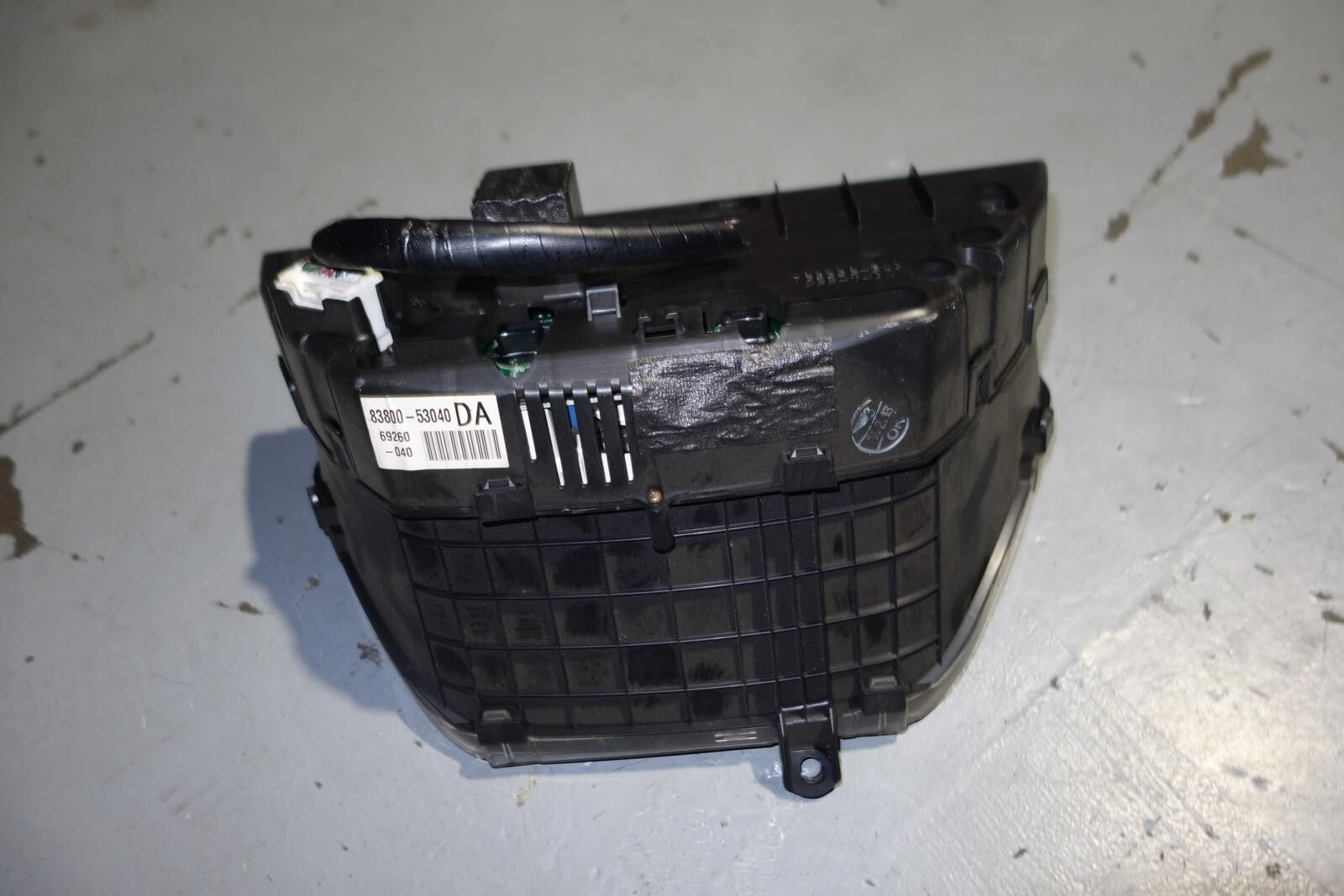 JDM 2001-2005 LEXUS IS300 6 SPEED GENUINE GAUGE CLUSTER SPEEDOMETER SXE10