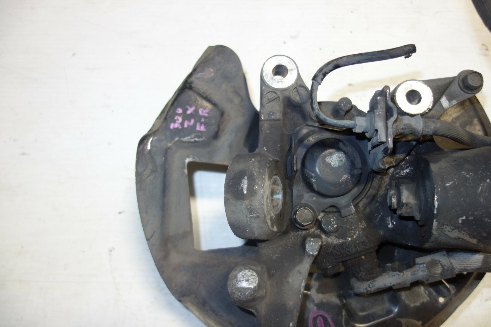 JDM Nissan 300zx Front Right Wheel Hub Bearing Spindle Low Mileage 1990-1996