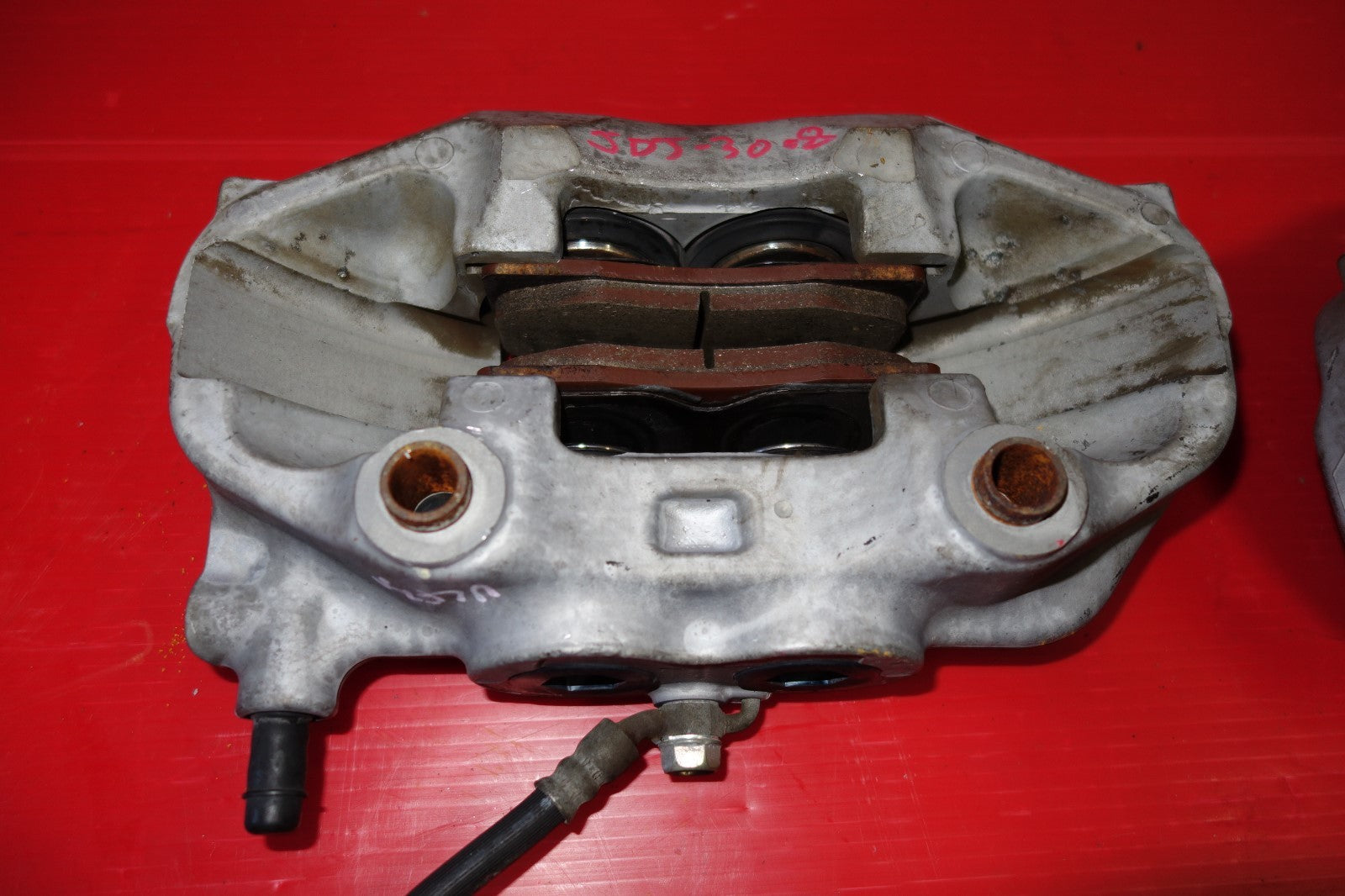 JDM Lexus LS430 OEM Front Brake Calipers 4 Piston Pot Left & Right 2001-2006