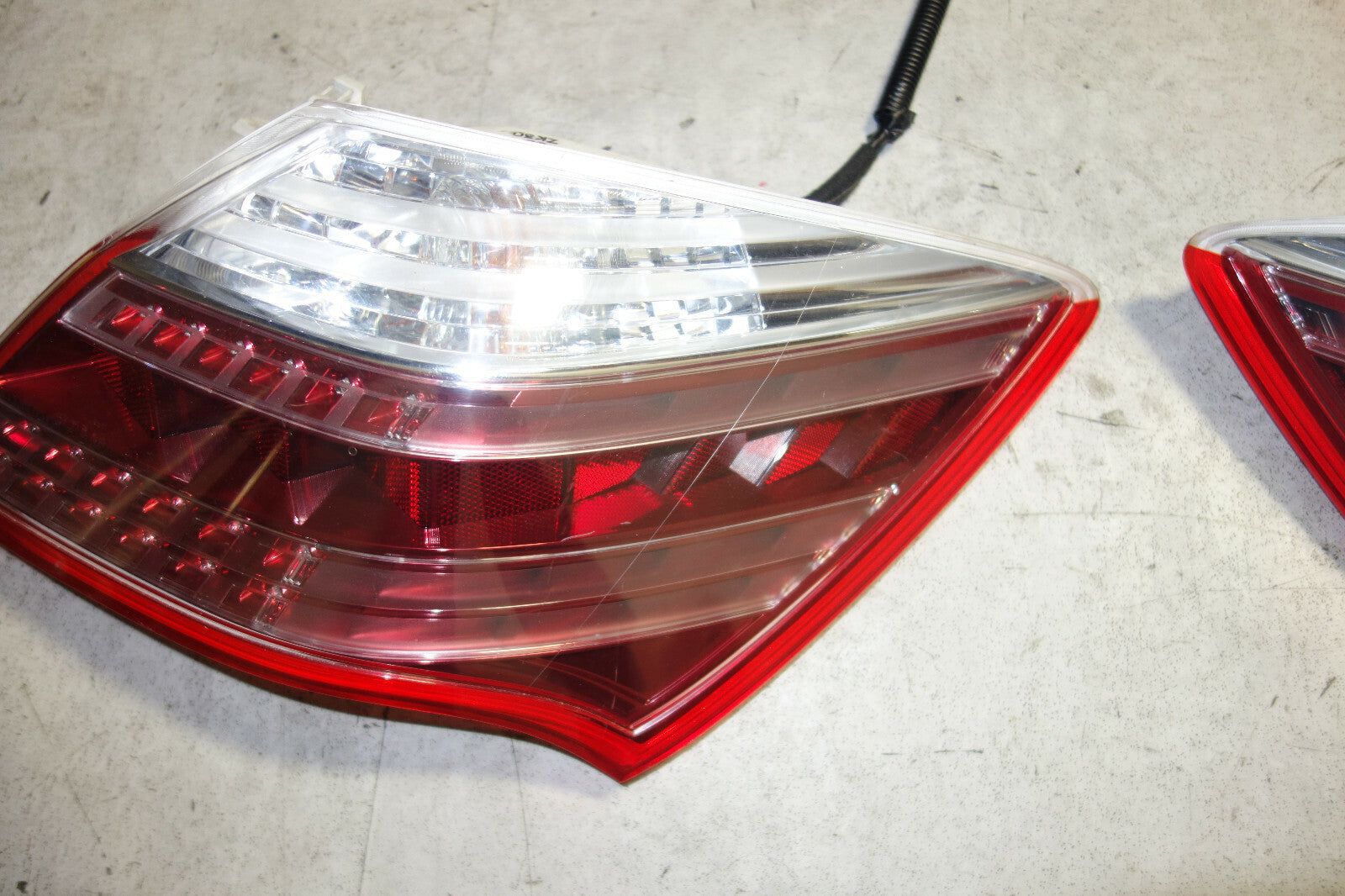 JDM Acura RL KB2 Tail Lights Lamps OEM 2009 2010 2011 2012 Left + Right