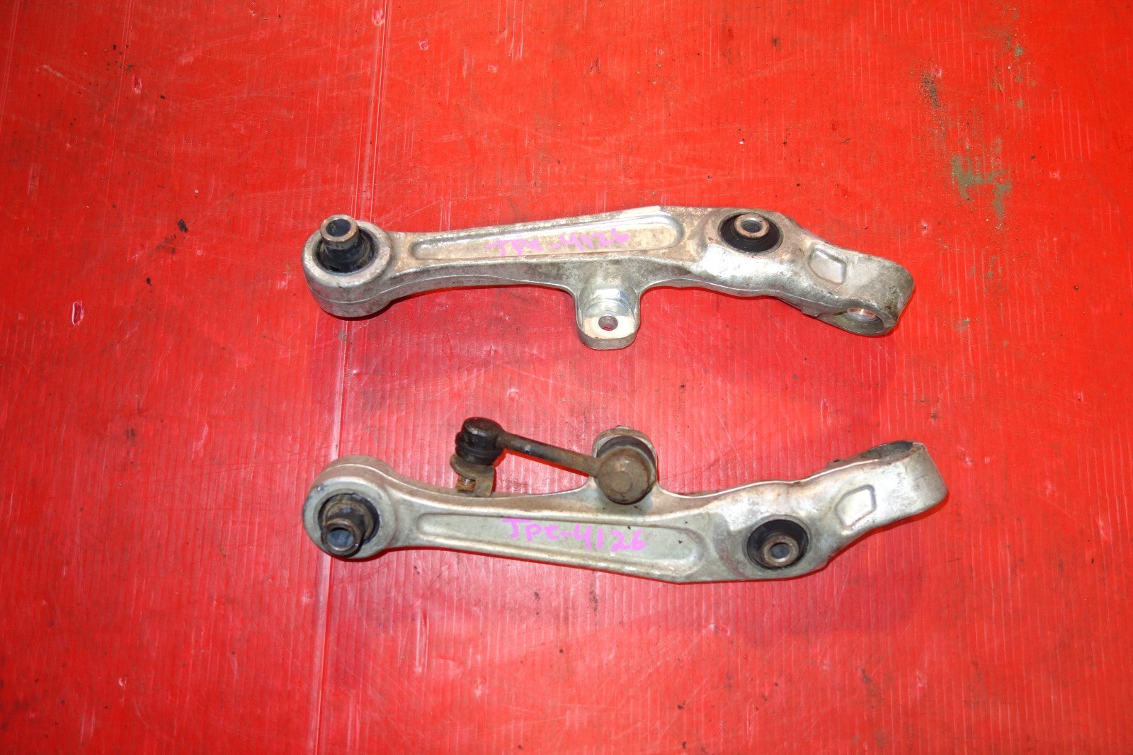 JDM Infiniti G35 / 350z Front Lower Forward Control Arms Ball Joints 2003-2009
