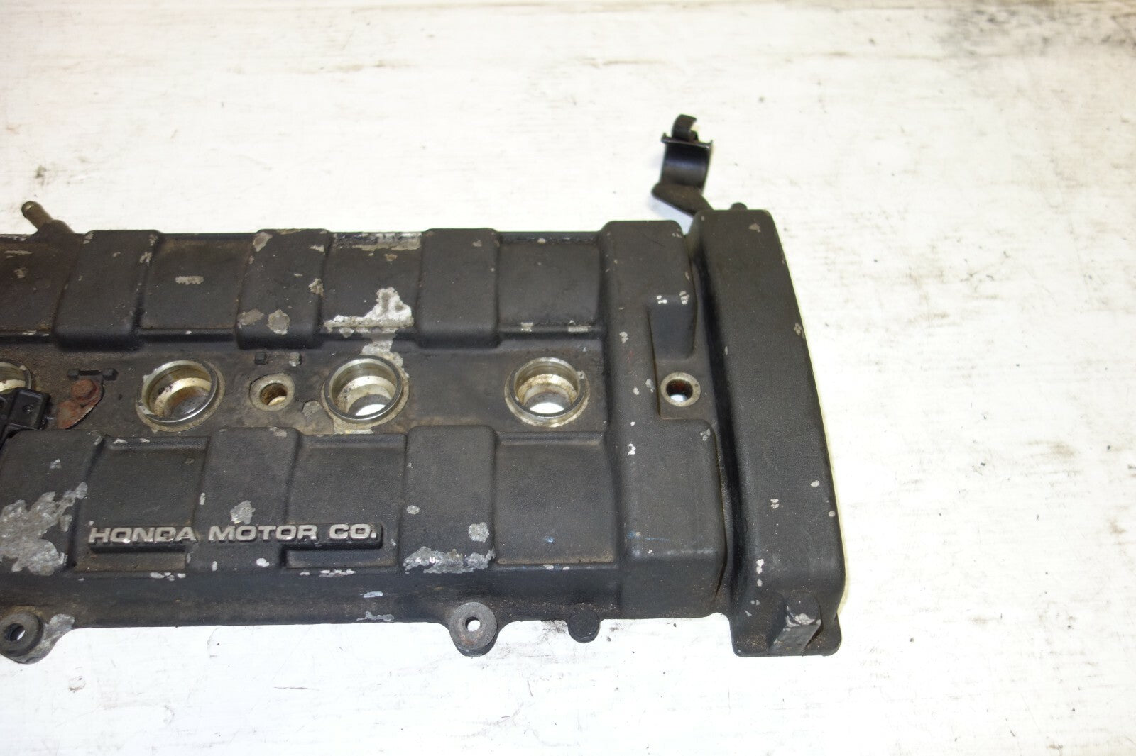 JDM Honda B20b Valve Cover 2.0L OEM Japan Honda Genuine