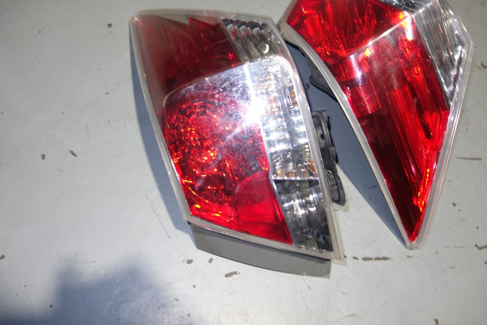 2011-2012 JDM Honda Accord CP3 Tail Lights Lamps Pair OEM 4-door