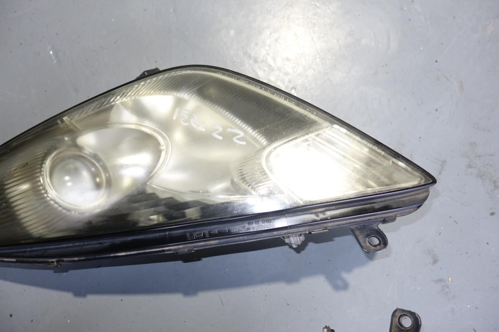 JDM Toyota Celica Genuine OEM Headlights Light Halogen Pair zzt231 2000-2005