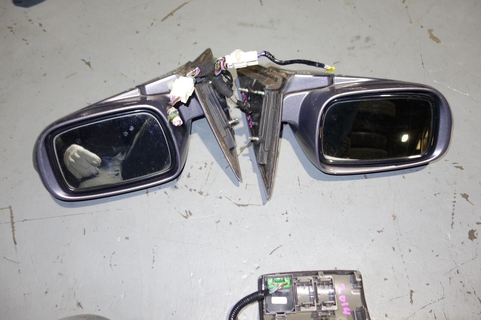 JDM Acura RL Mirror Side Door Mirrors Switch KB1 2005-2008 Auto Flip SKU-2014