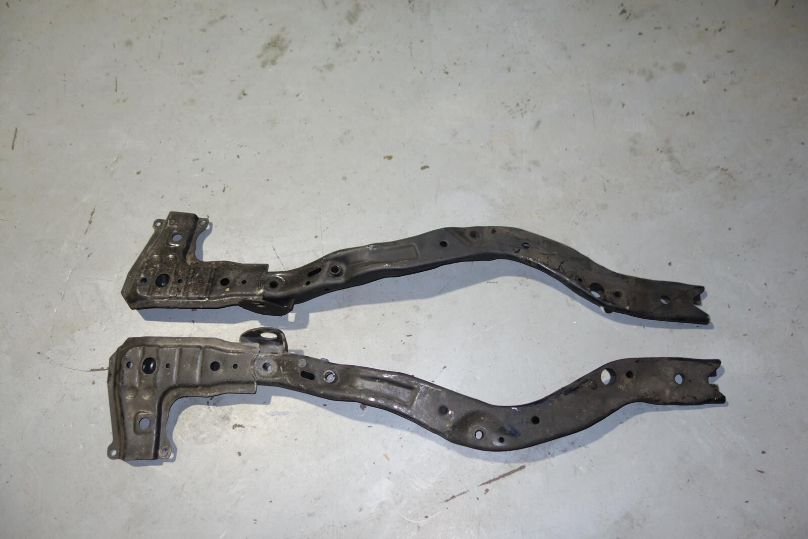 JDM 2003-2008 Subaru Forester STi SG9 XT XS Subframe U-Frame Shaped Cross Member