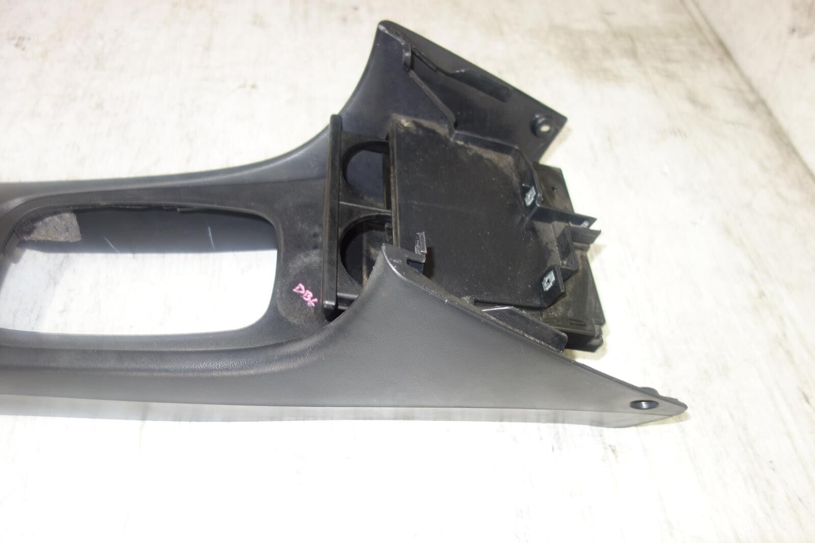 JDM Acura Integra Arm Rest Center Shifter Console Cup Holder Ash Tray 1994-2001