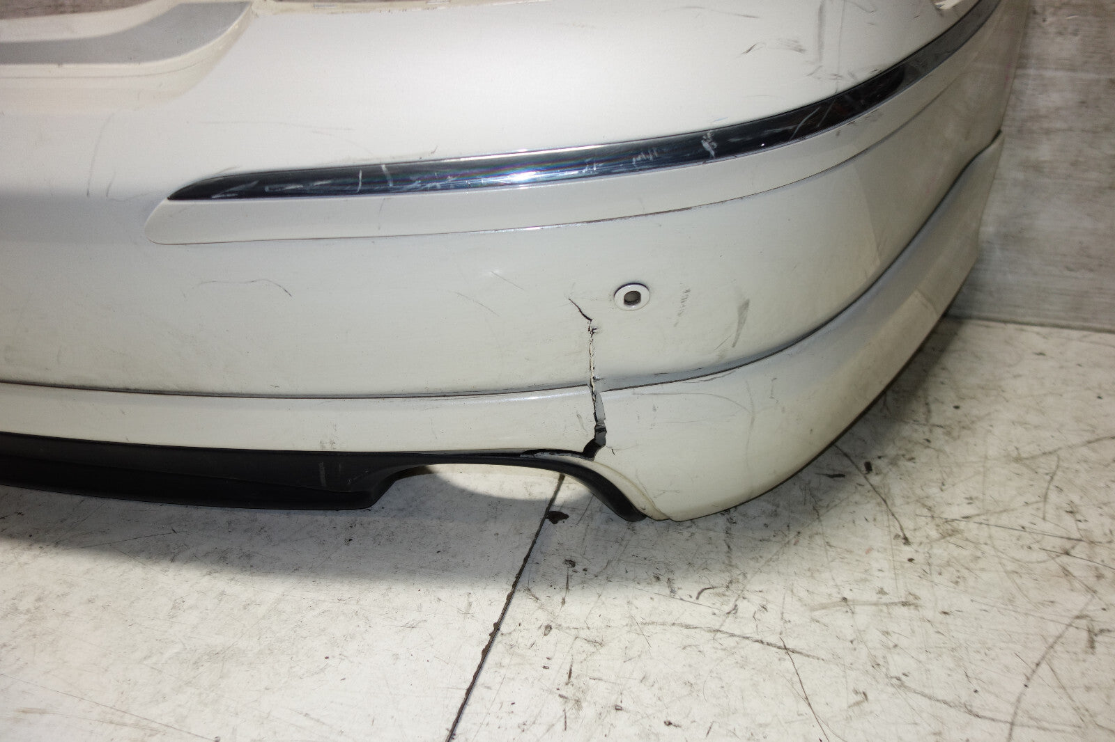 Acura RL OEM Rear Bumper Cover Modulo Lip Base Elite Sedan 4-Door 2005-2008 JDM