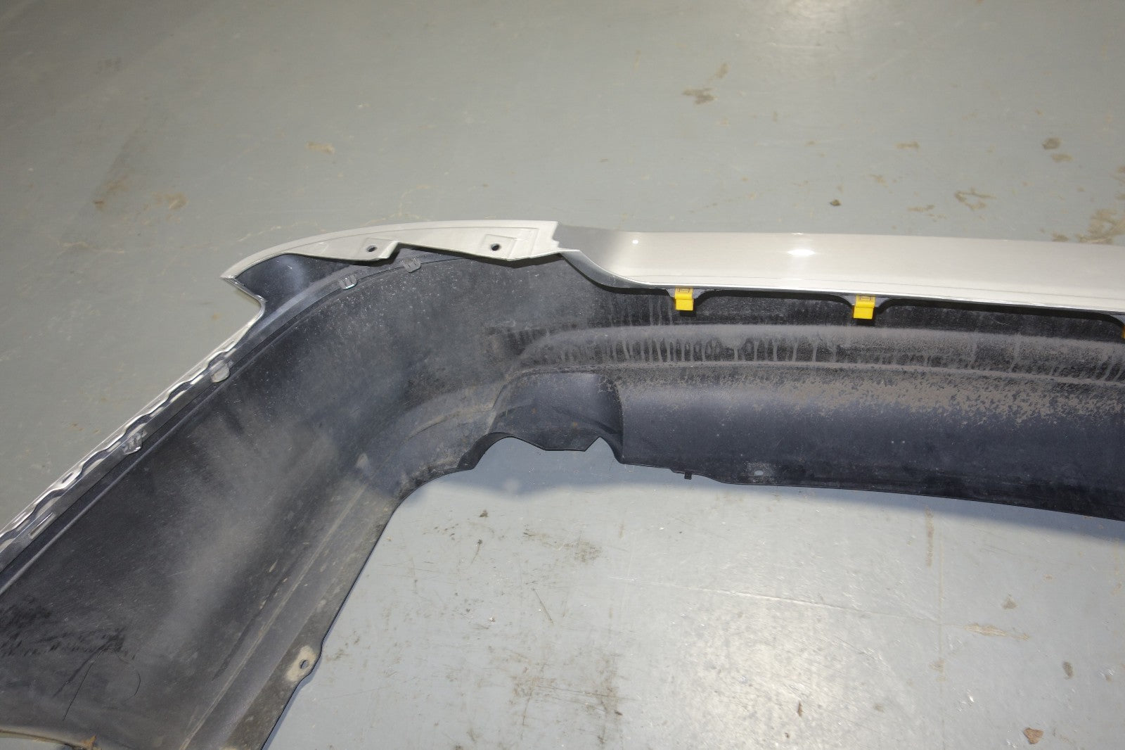 Acura RL OEM Rear Bumper Cover Base Elite Sedan 4-Door 2005-2008 JDM