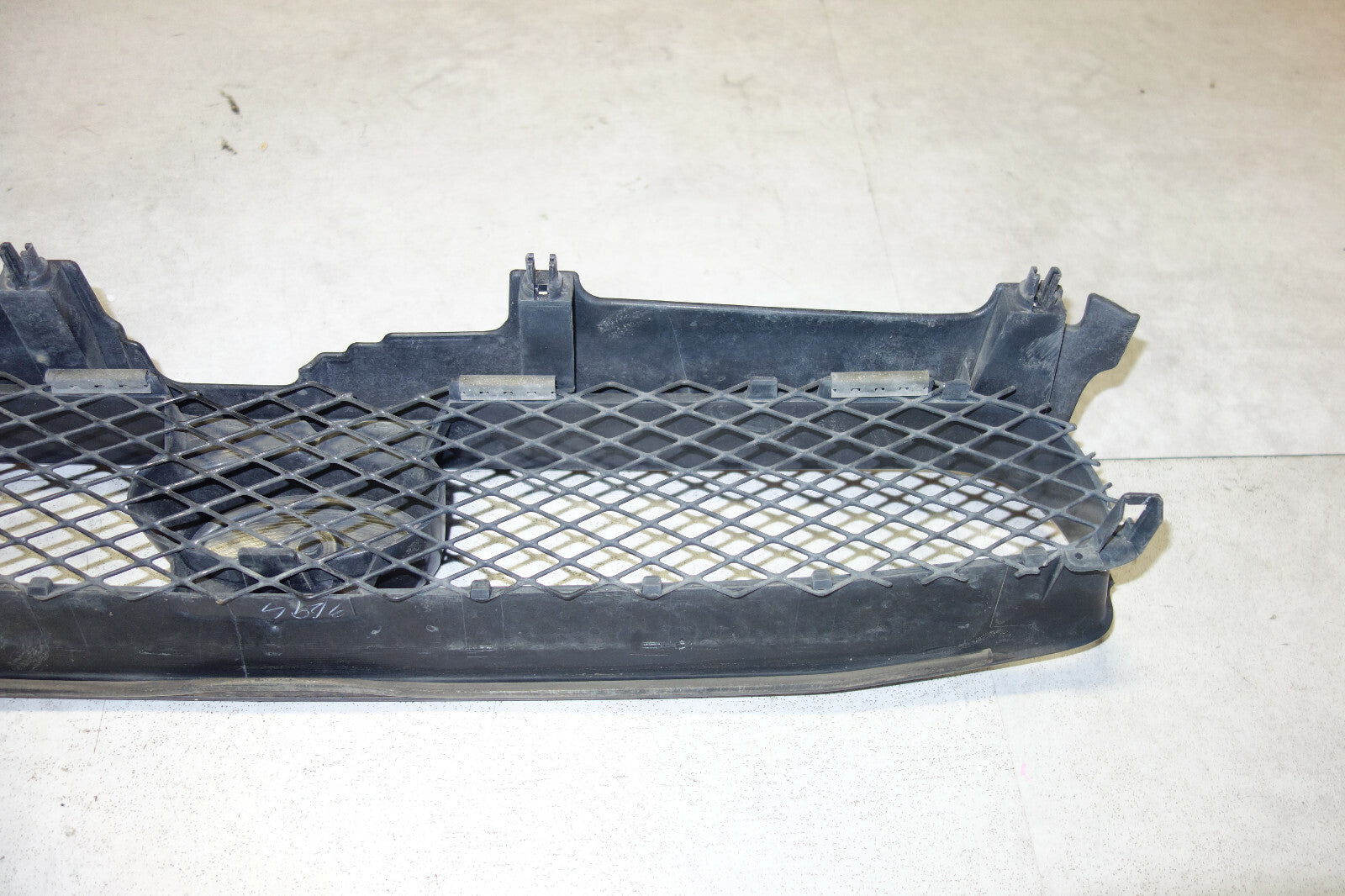 JDM Subaru Impreza WRX STi Outback Sport TS RS Front Grille 2004-2005 Grill V8