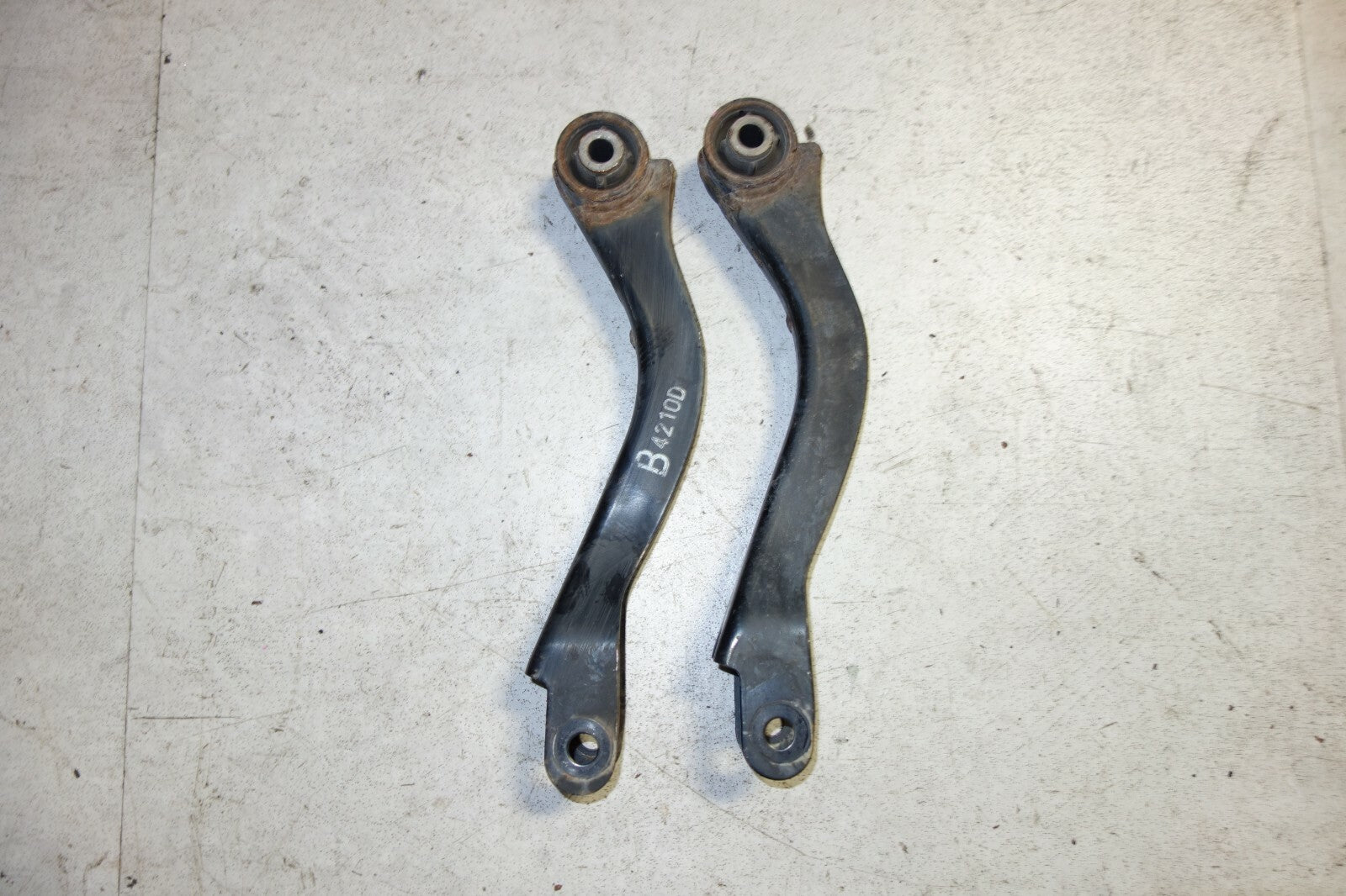 JDM Subaru WRX / STI Rear Trailing Arms Control Arm Pair VA Suspension 2015-2019