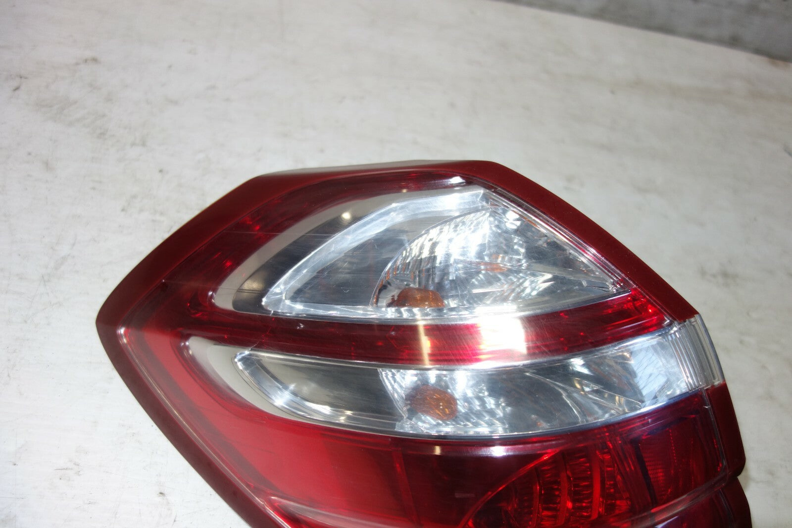 JDM 2005-2009 SUBARU LEGACY OUTBACK KOUKI OEM USED TAIL LIGHTS TAIL LAMPS