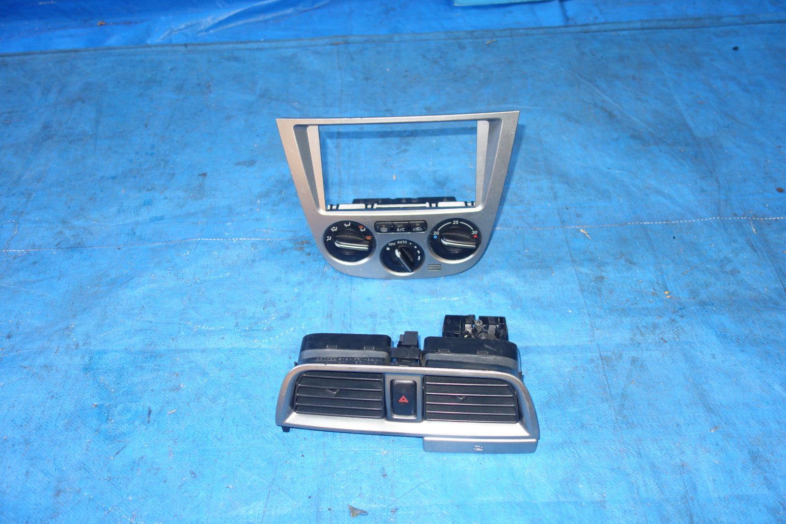 JDM Subaru Impreza WRX STi V9 Climate Control Console Air Vent Version 8 GDB
