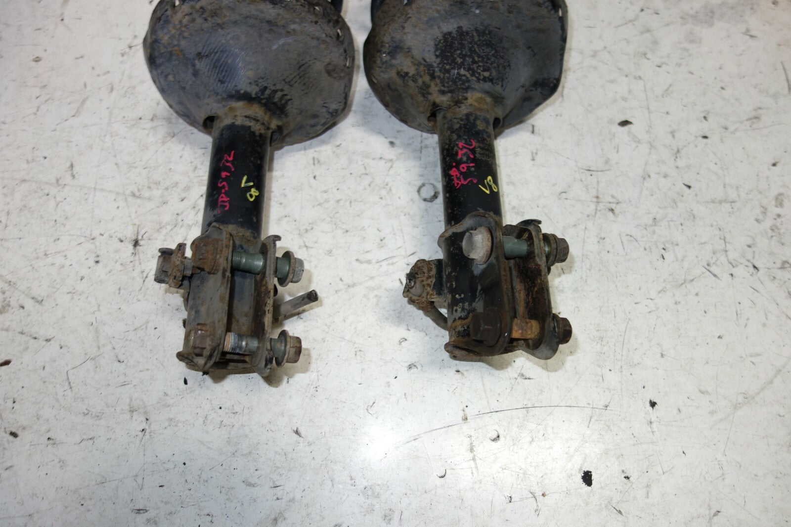 JDM Subaru Impreza WRX Front Shocks Springs 2002 2003 2004 2005 2006 2007 V8