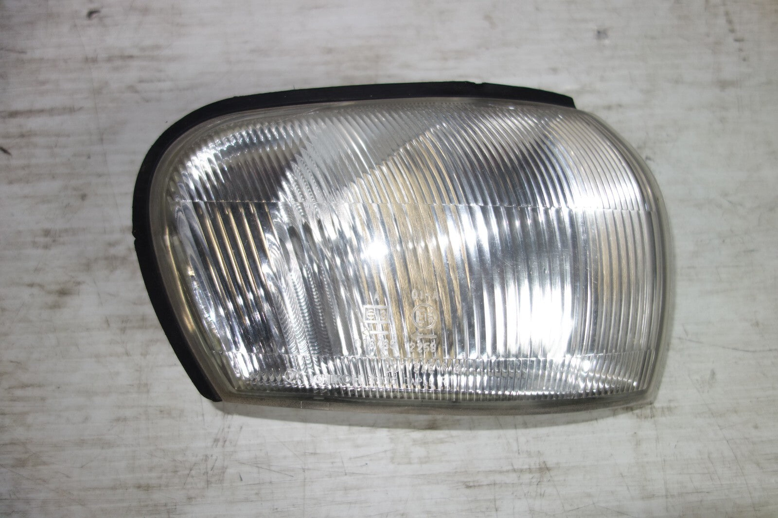 JDM 1993-2001 GENUINE SUBARU IMPREZA WRX GC8 OEM RIGHT SIDE CORNER LIGHT LAMP
