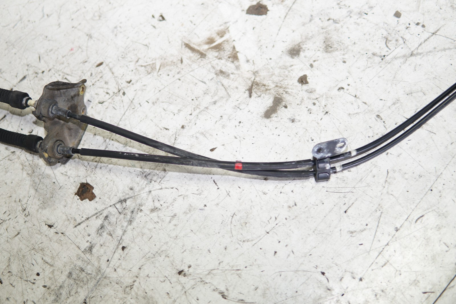 JDM 2001-2005 TOYOTA CELICA ZZT231 OEM SHIFTER CABLE 6 SPEED MANUAL M/T MF-568