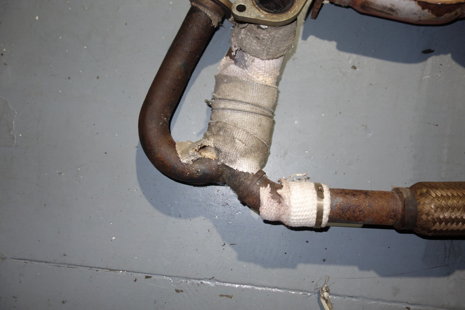JDM 2000-2004 SUBARU LEGACY B4 EJ20 SUBARU EXHAUST EXHAUST MANIFOLD TWIN TURBO
