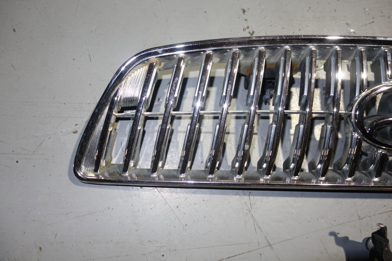 JDM 1998-2005 LEXUS GS300 GS400 FRONT GRILLE JZS161 GRILL LEXUS GS300 JZS161