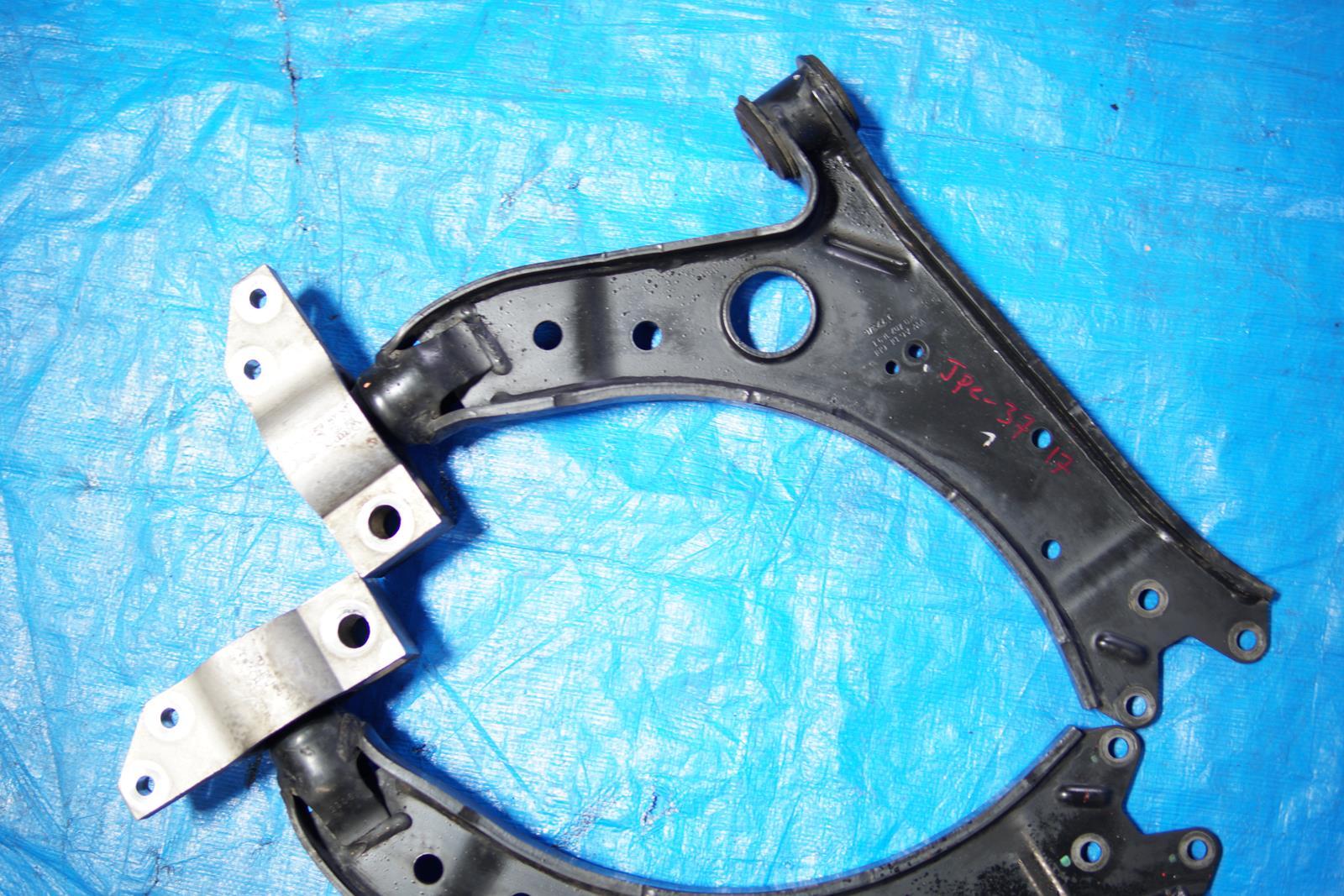 VW Golf GTi MK5 OEM Front Lower Control Arms Suspension 2006-2007 JDM 1K0407189E