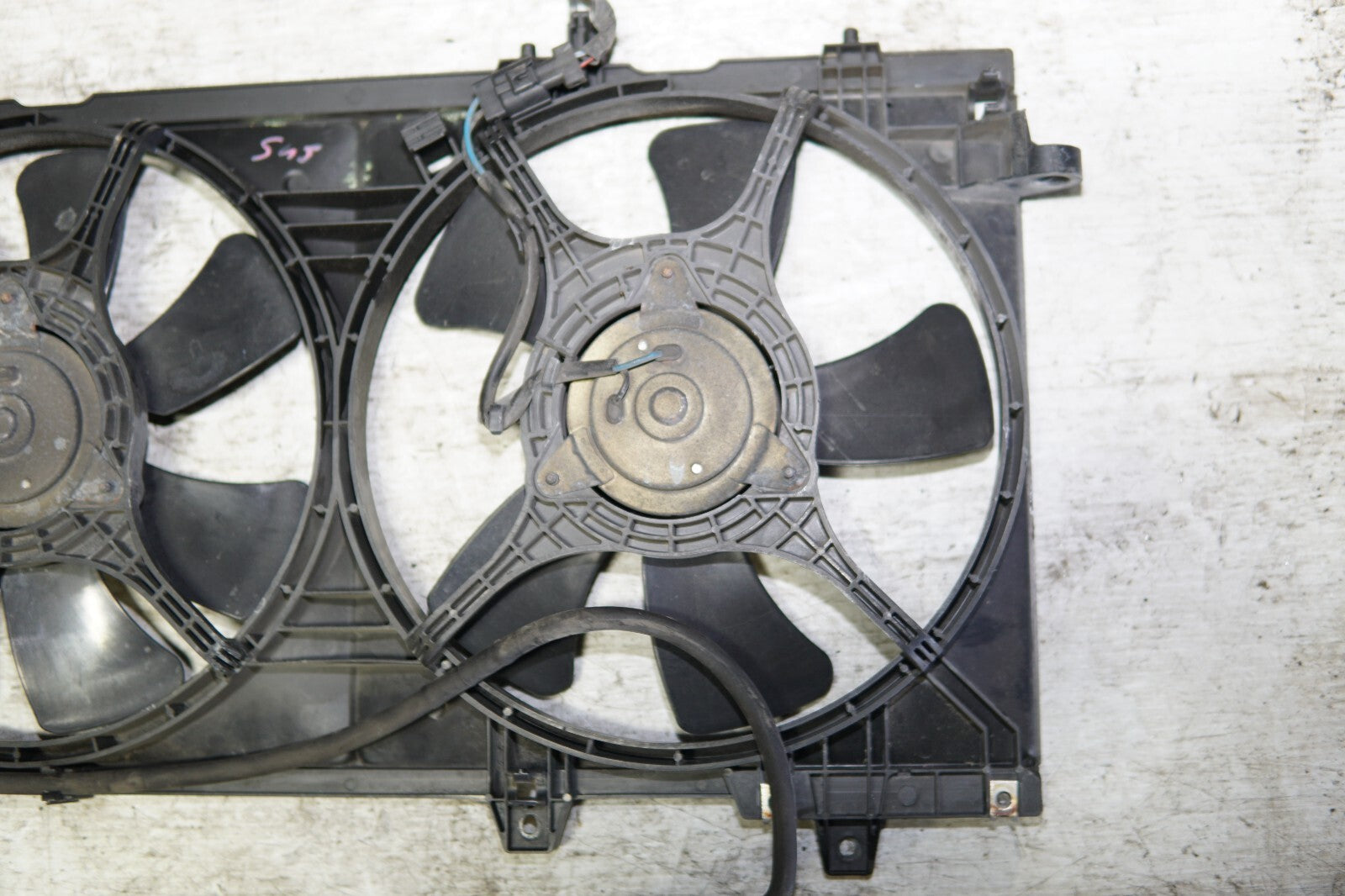 JDM 2003-2008 SUBARU FORESTER OEM RADIATOR ASSEMBLY SHROUD SG5 RAD FAN