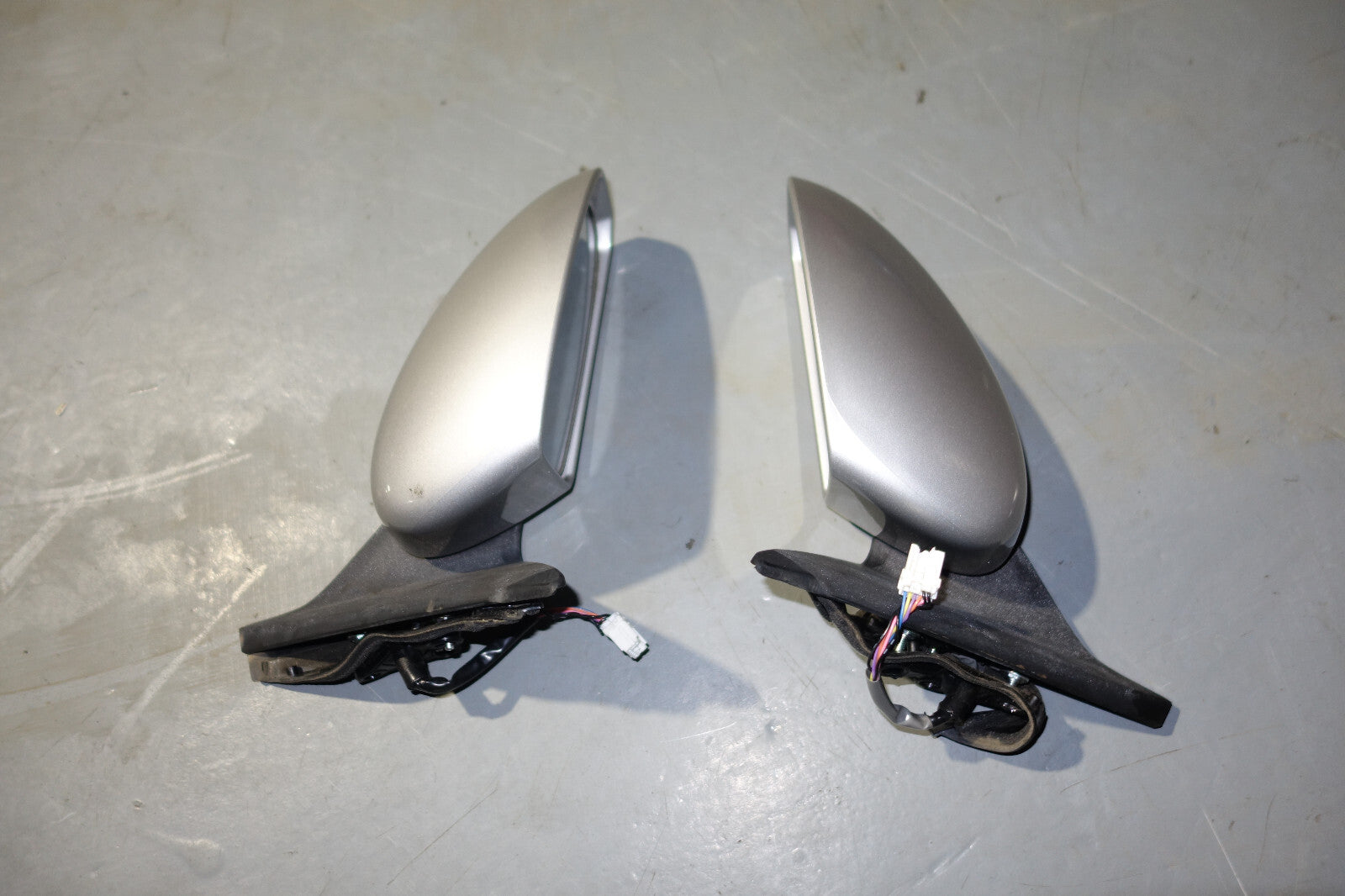 JDM Infiniti G35 CPV35 Power Folding Mirrors Coupe SideView Mirror OEM 2003-2007