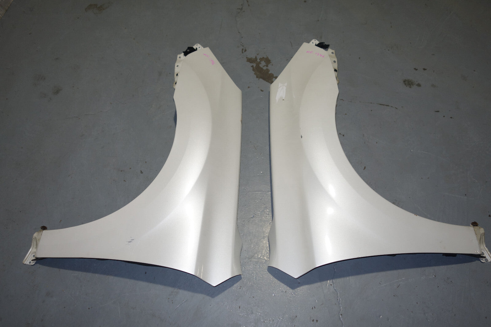 JDM Subaru Legacy Fenders Sedan Used OEM Genuine 2010 2011 2012 2013 2014 BM9