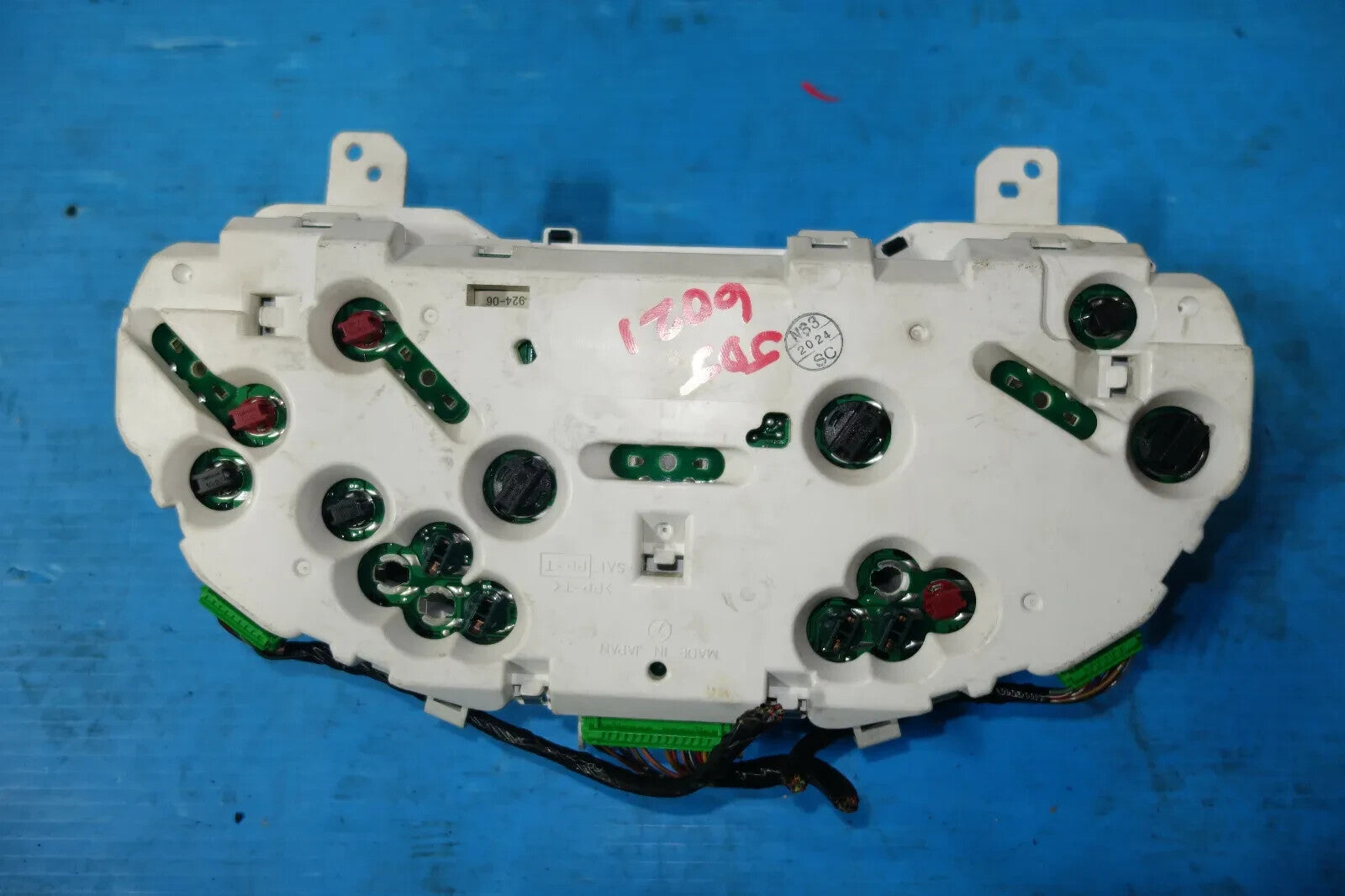JDM Subaru Forester OEM Gauge Cluster Speedometer Manual M/T 2003-2008