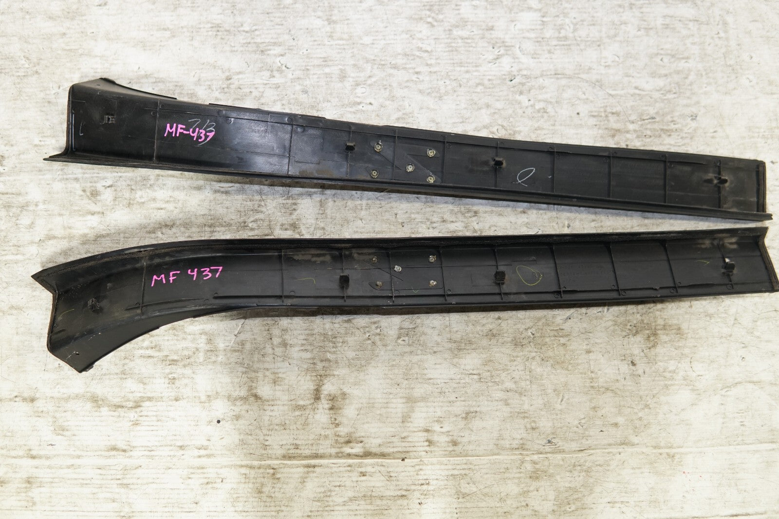 JDM Nissan 350z Door Sills Scuff Plates Genuine 2003-2009 MF-437