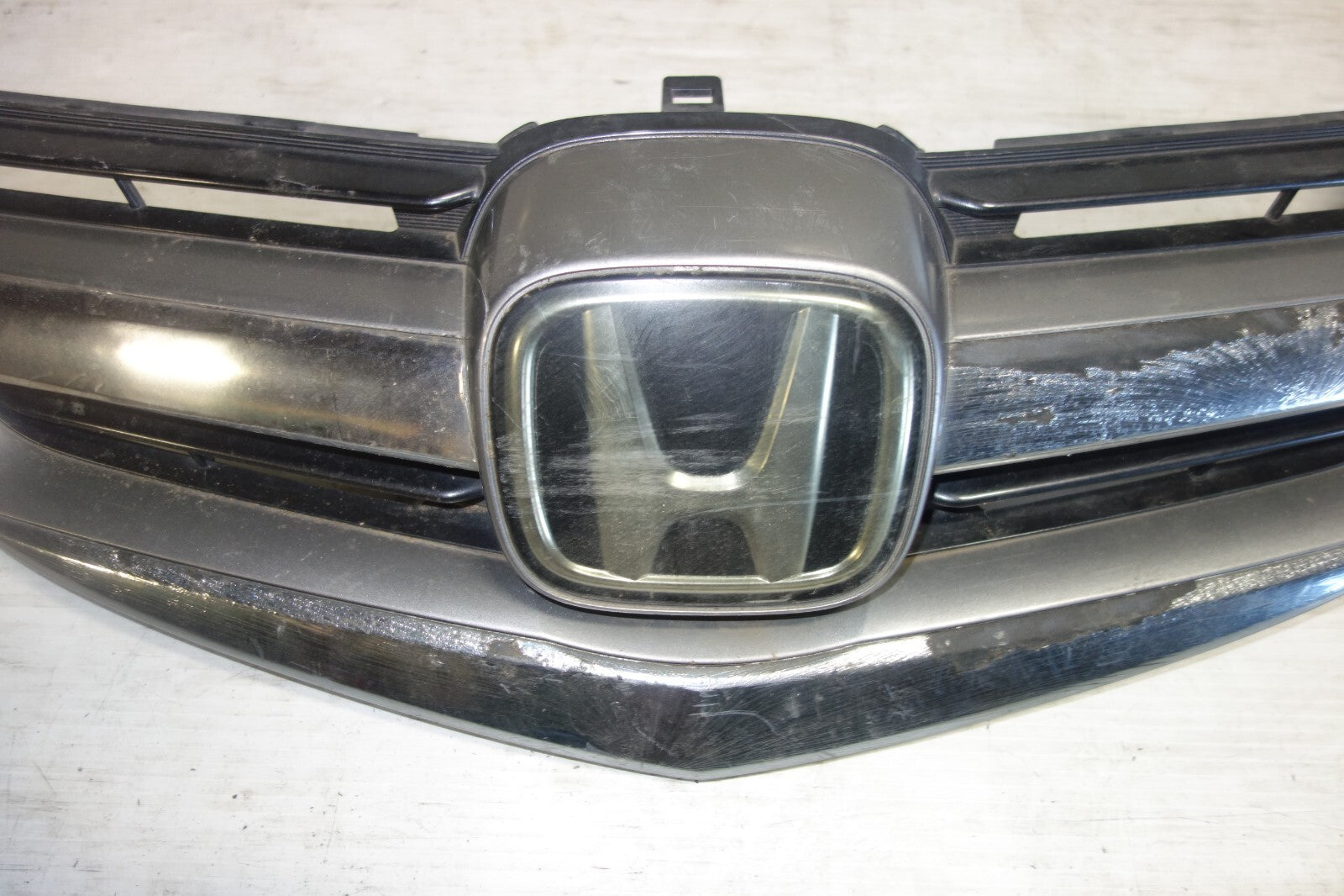 JDM GENUINE ACURA RL KB1 OEM FRONT GRILLE HONDA LEGEND KB1 GRILL 2005-2008