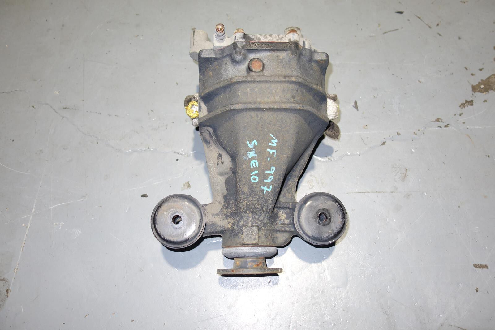 JDM Toyota Altezza 3S-GE Beams 6speed LSD Rear Differential CV Axles 1998-2005