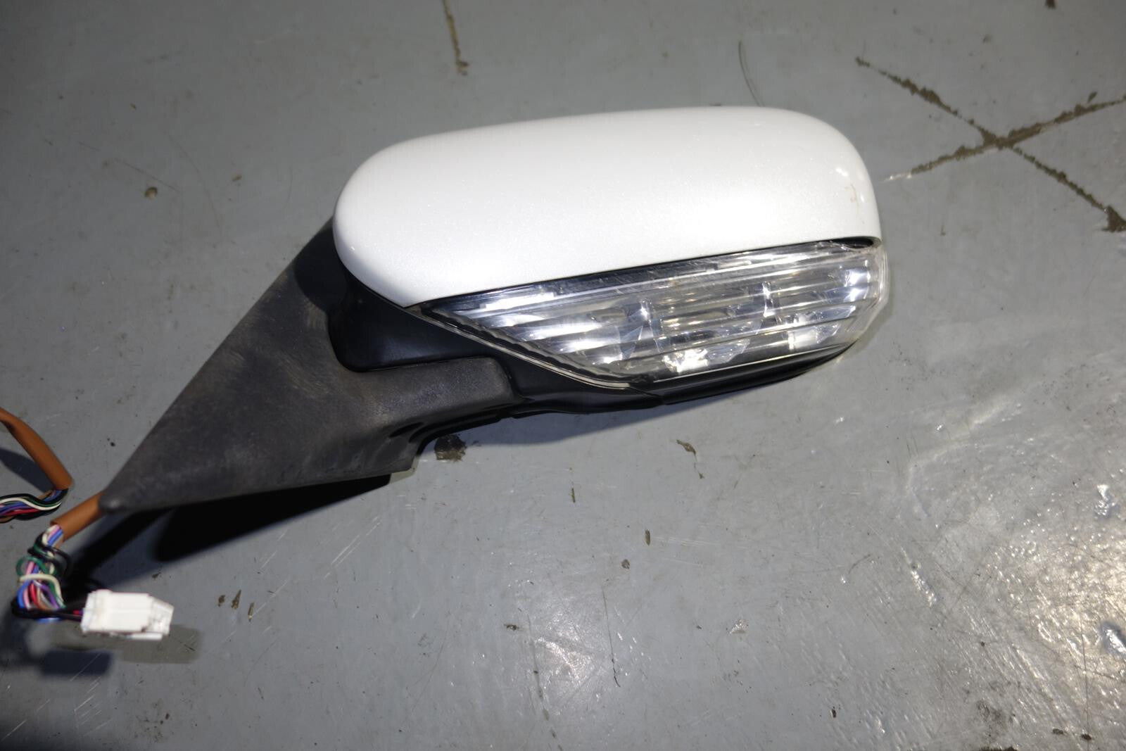JDM Subaru Legacy Power Folding Mirrors Heated Signal Lights 2005-2009 BP BL