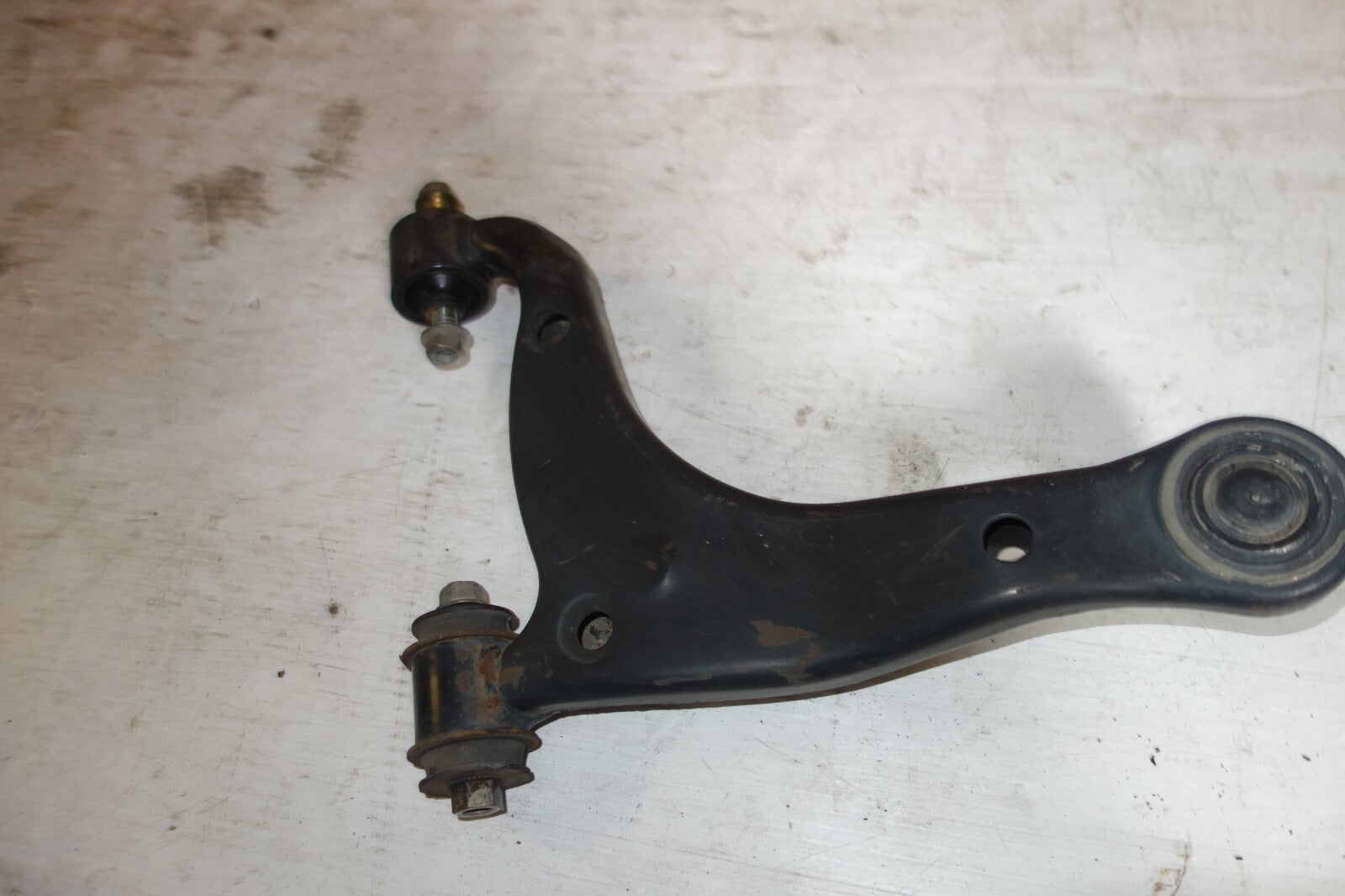 JDM 2000-2005 LEXUS IS300 REAR UPPER CONTROL ARM LEFT SIDE OEM SUSPENSION