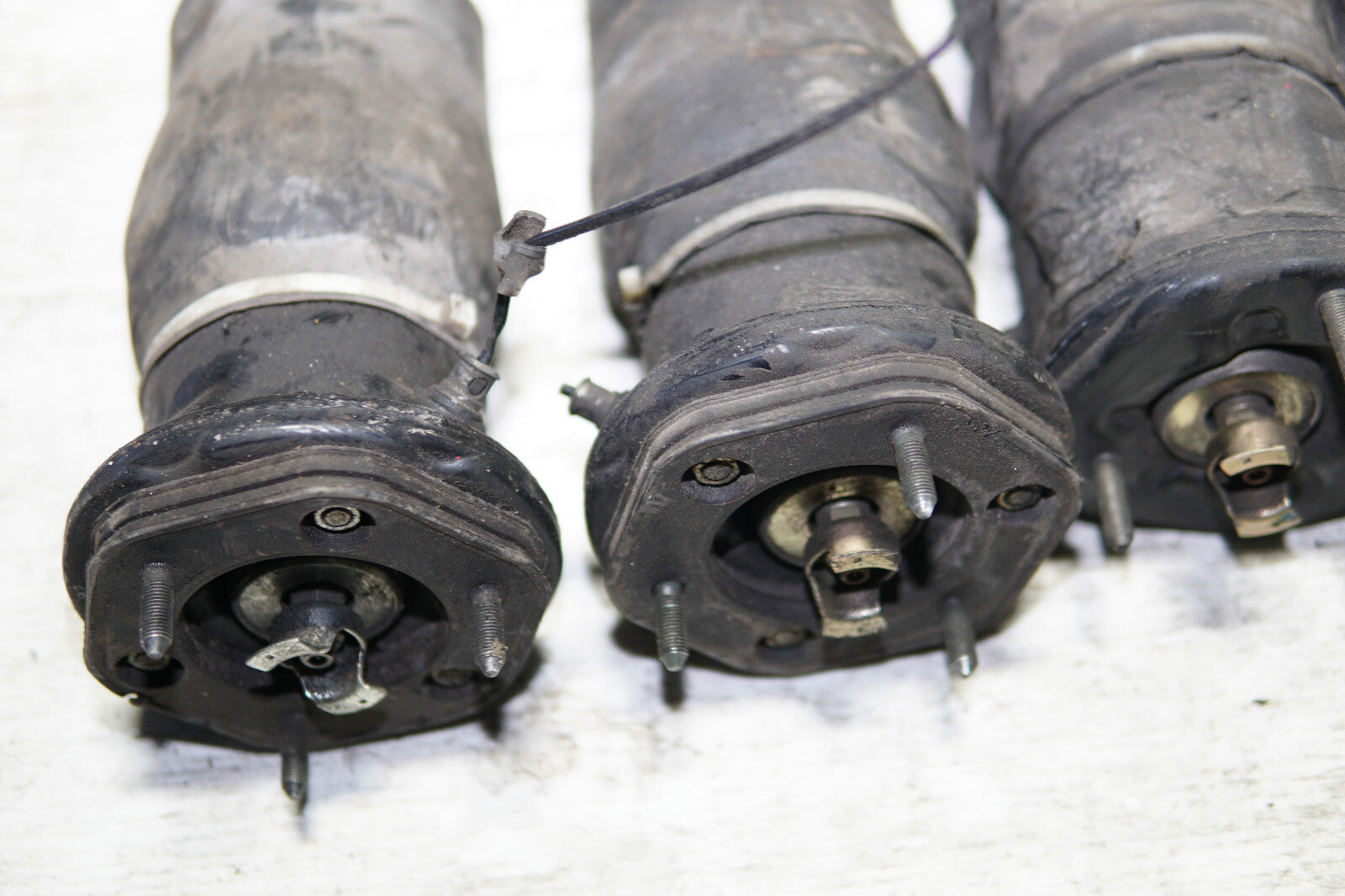 Lexus LS430 Front Rear Left Right Air Shocks Struts Absorbers 2001-2006 Pair JDM