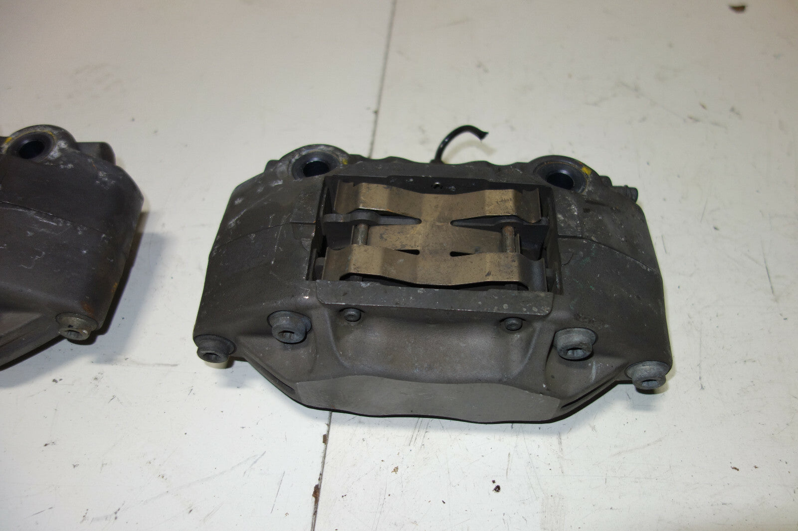 Acura RL OEM Big Front 4 Pot / Piston Advics Brake Calipers OEM 2005-2012 JDM