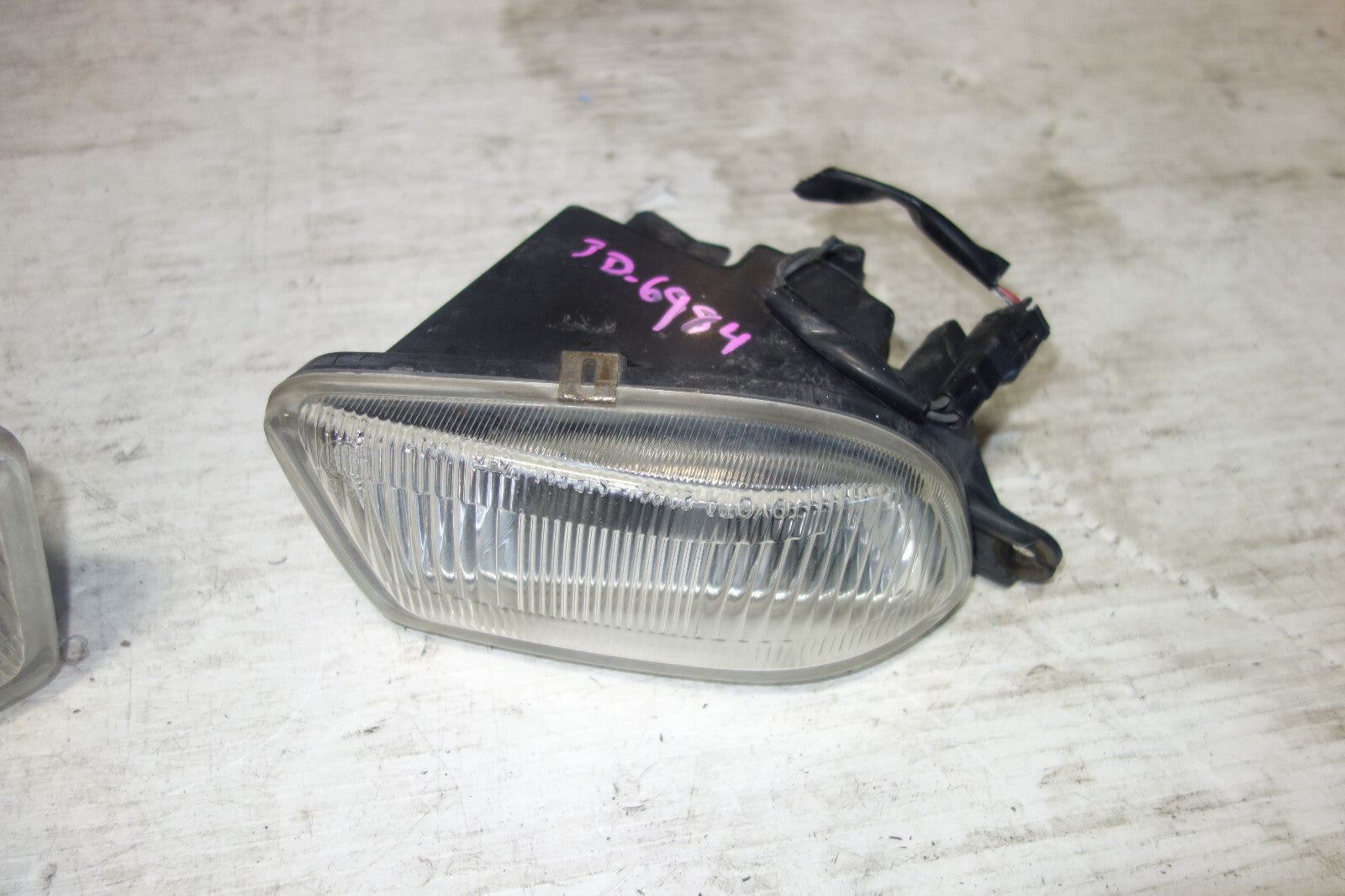 JDM Toyota Celica ST202 Front Fog Lights Fog Lamps 1994-1999 Used OEM Left Right