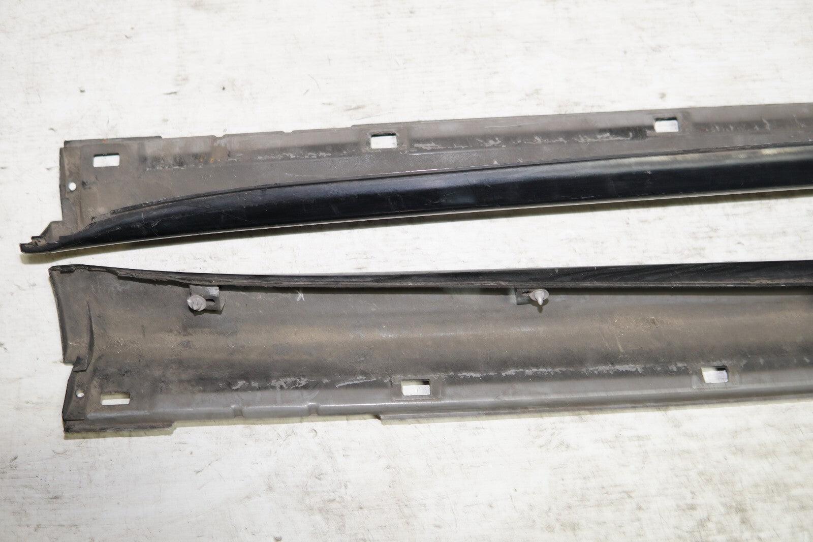 JDM 2005-2009 GENUINE SUBARU LEGACY SPEC B OEM SIDE SKIRTS SPATS LEGACY OUTBACK