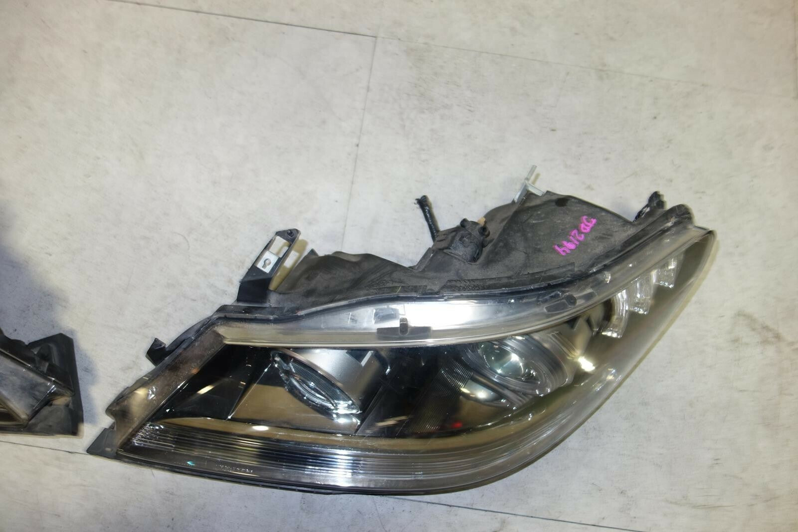 JDM Acura RL OEM Hid Clear Housing Headlights Lamps Head Lights Rare 2005-2008