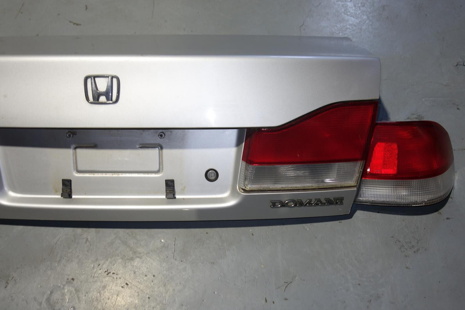 JDM Acura 1.6 EL Honda Domani Trunk Lid Tail Lights Conversion 4-door 1996-2000