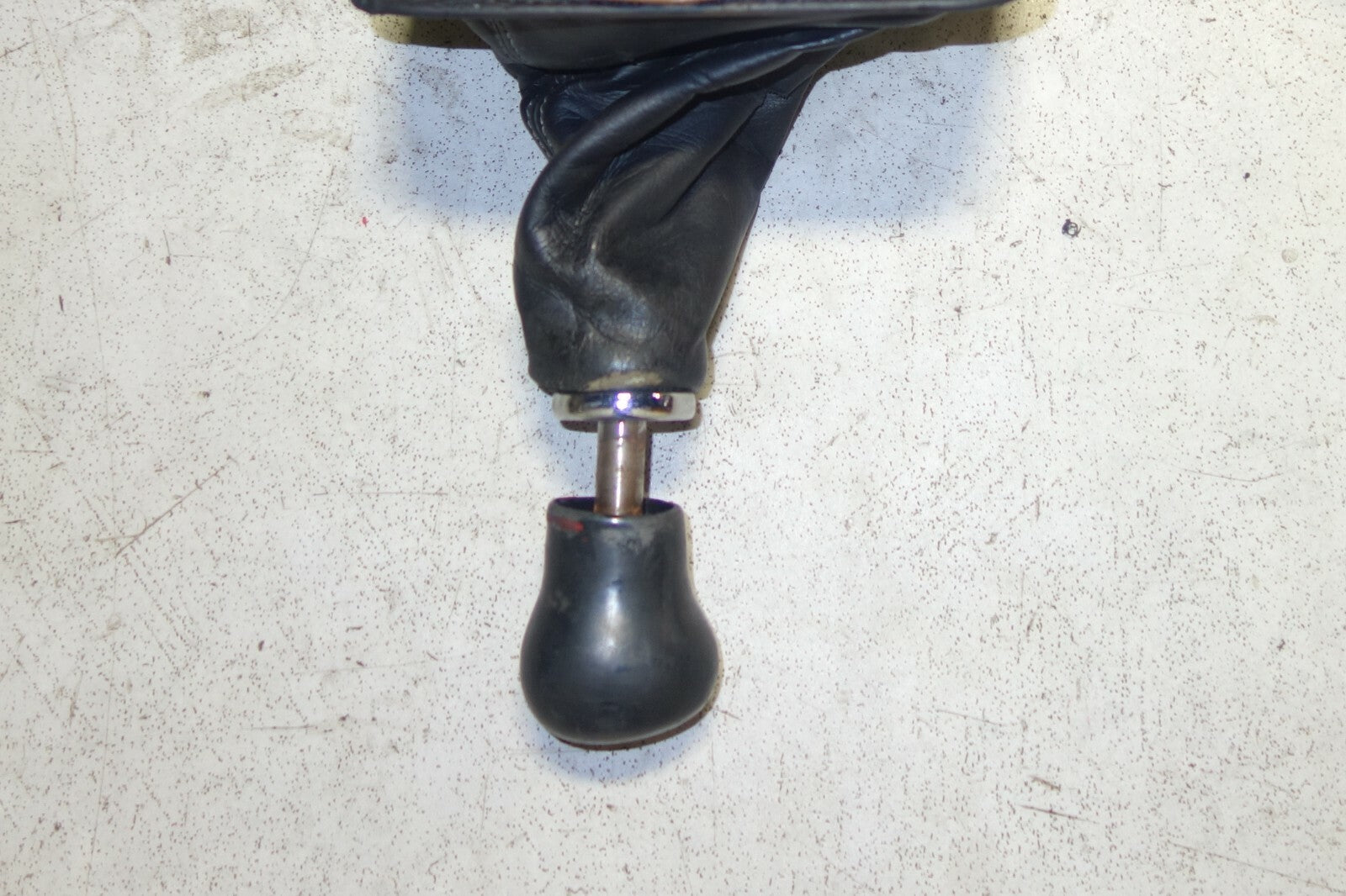 JDM Toyota Celica Shifter Box Shift Knob Boot Manual 2001-2005 2ZZ OEM Japan