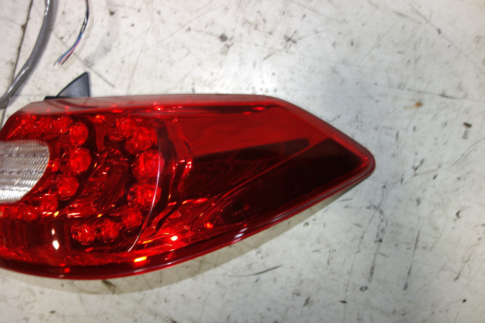 JDM Infiniti M37 M56 Nissan FUGA KY51 2011-2014 Taillights Tail Lights Lamp Set