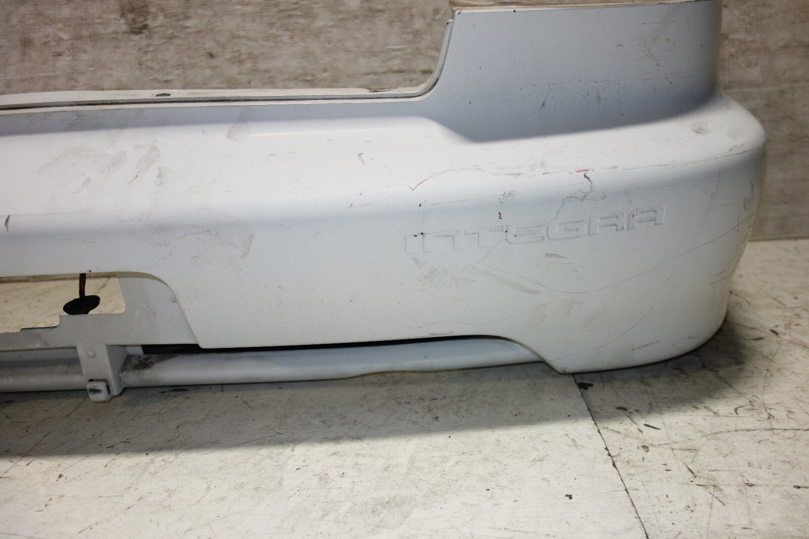 JDM 1998-2001 Spec Acura Integra Type R DB8 OEM 4-DR Rear Bumper Cover 1994-2001
